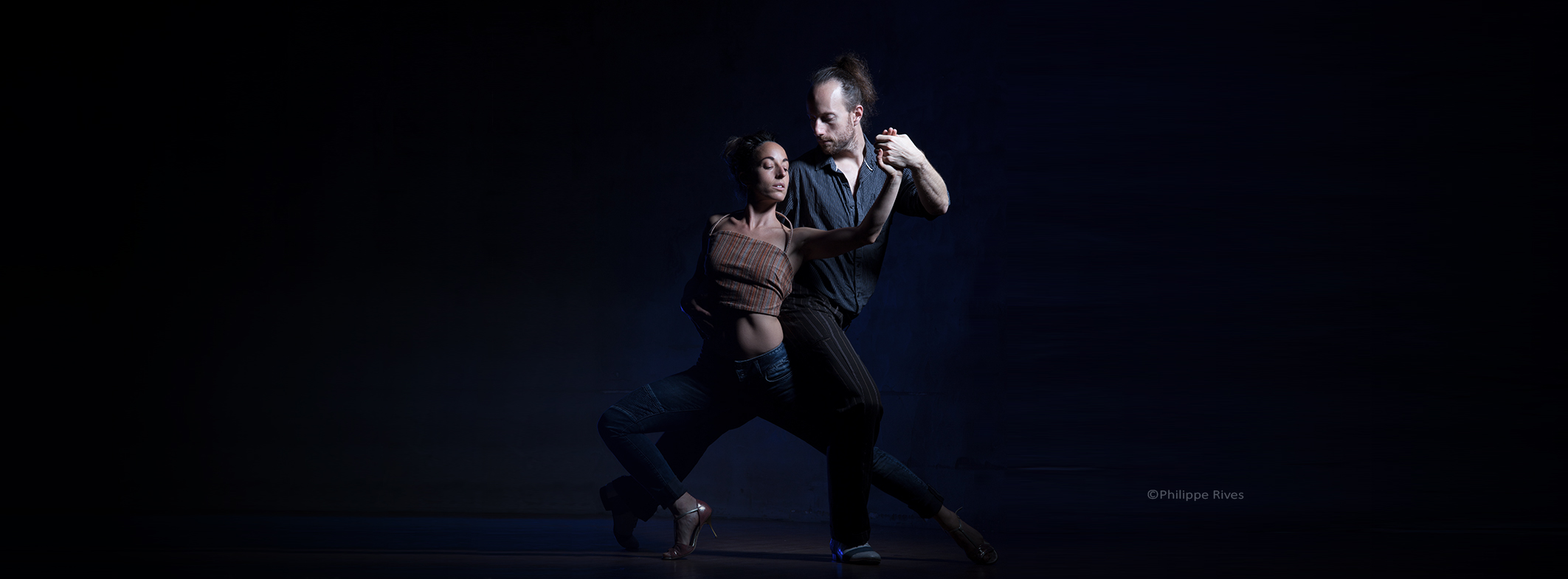 Art.13 Tango